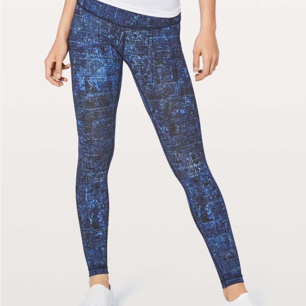 NWOT Lululemon Wunder Under Low-Rise Tight, Size 6